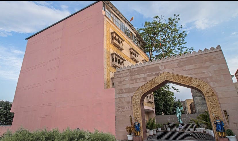 Hotel Building